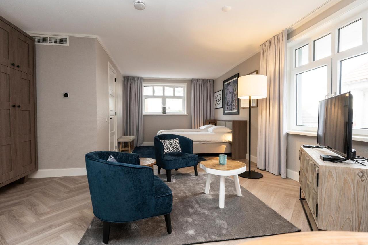 Hampton Home B&B Suites De Koog  Esterno foto