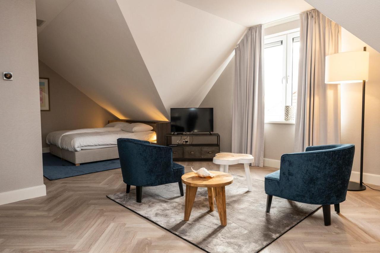 Hampton Home B&B Suites De Koog  Esterno foto